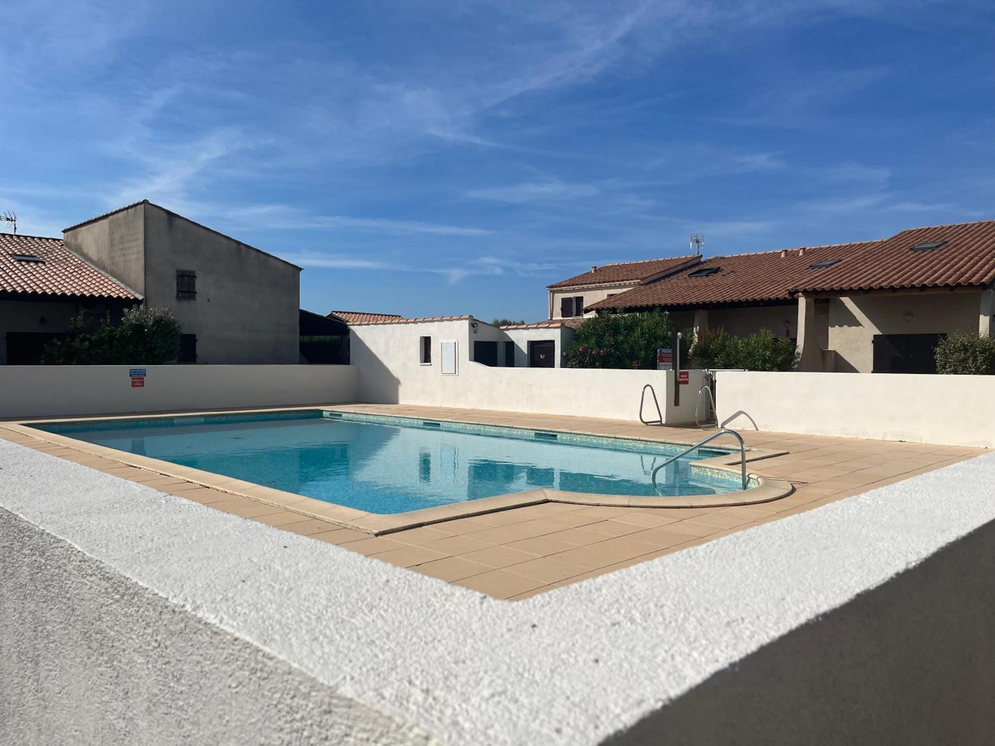 Maison Climatisee Avec Piscine, Terrasse Et Place De Parking Privative Apartment Saintes-Maries-de-la-Mer Exterior photo